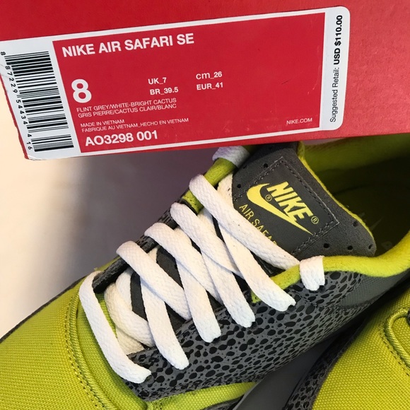 Nike Air Safari SE Size 8 Sneakers Grey Cactus - Picture 4 of 8